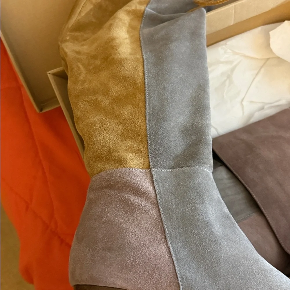 PRE-OWNED FREE PEOPLE ECHO PLATFORM COLOR-BLOCK CHUCKY KNEE HIGH PLATFORM BOOTS